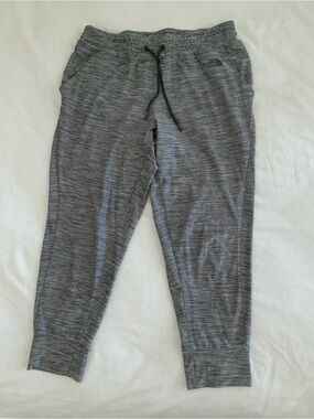 The North Face Grey Space Dye Heathered Tapered Active Joggers Size Medium